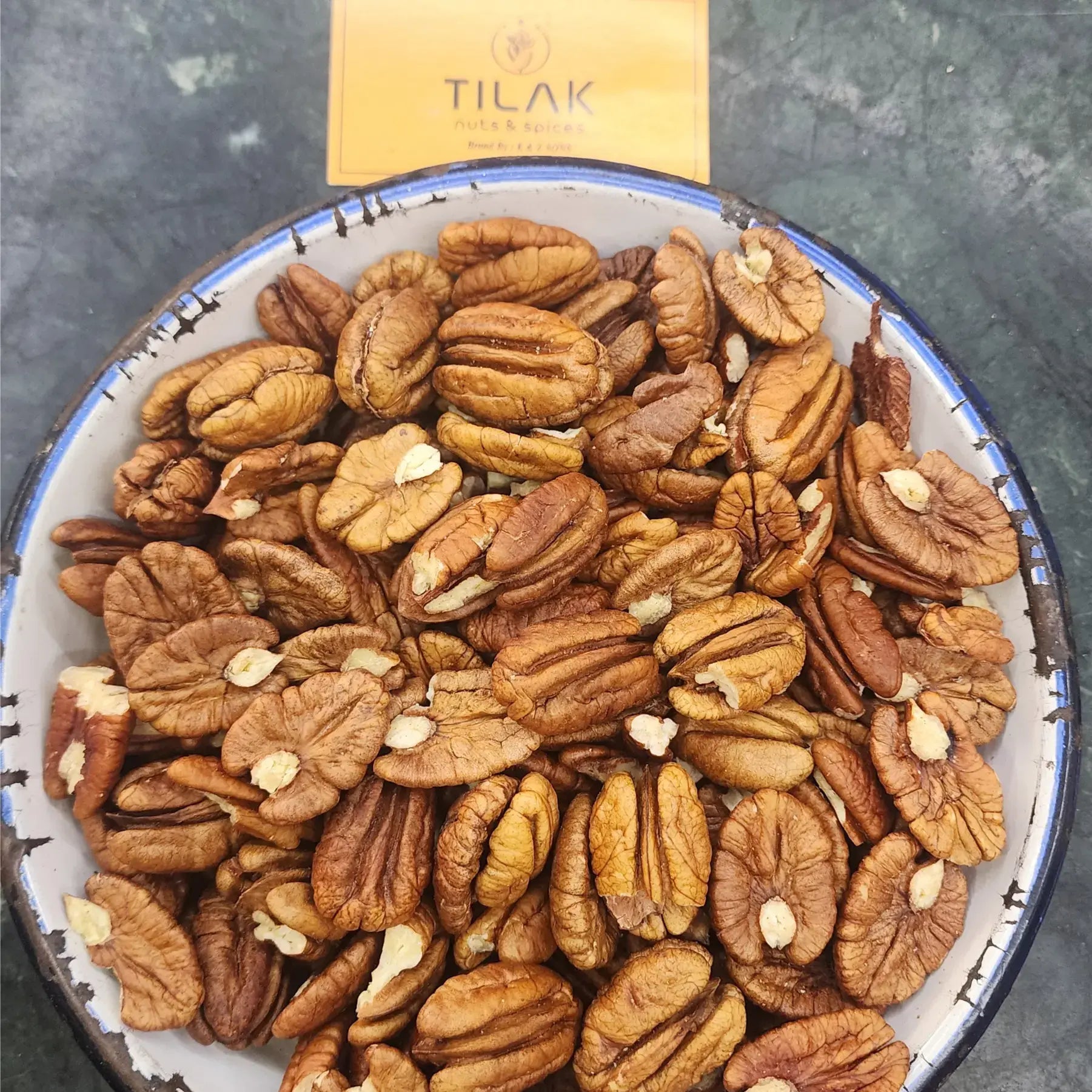 PECAN NUT KERNAL આફ્રિકન અખરોટ પીકન નટસ ફોલેલા