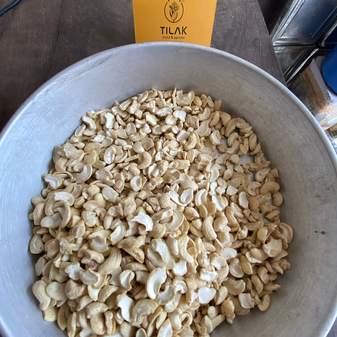 Tukda Broken Cashew Kaju ટુકડા કાજુ