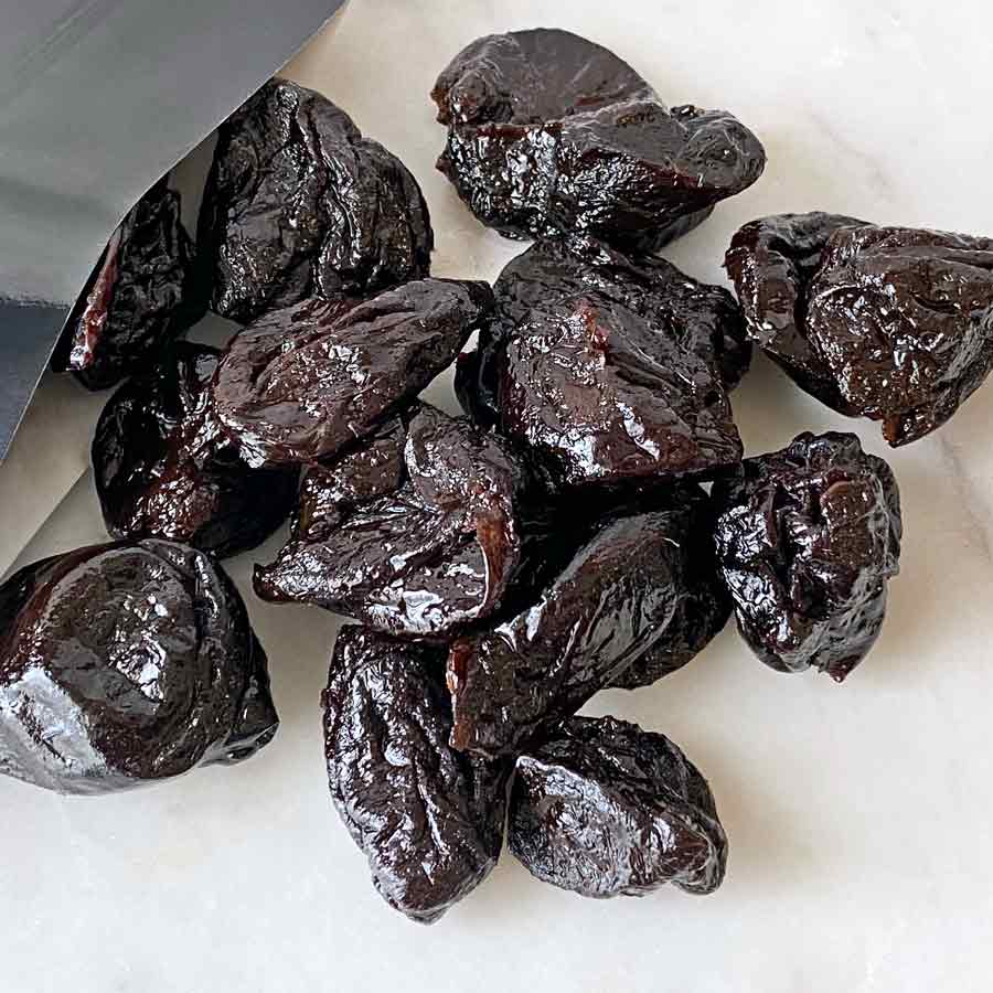 Pitted Pruns પિટેડ  પ્રુન્સ