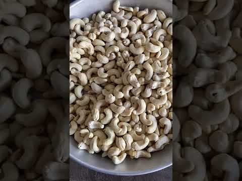Kaju W320 મીડીયમ  આખા કાજુ